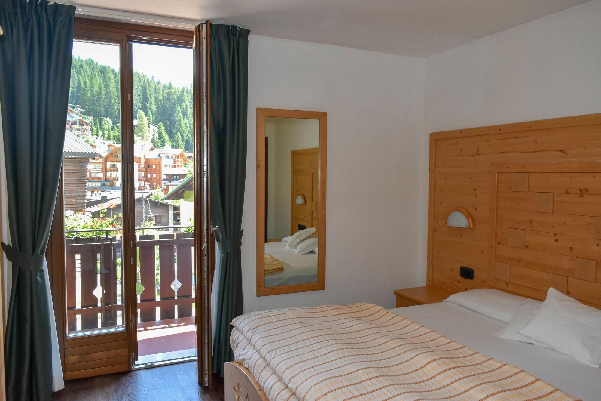 Hotel Europa Madonna Esterno foto